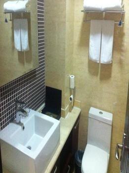 Lantuo Business Hotel Шъдзяджуан Екстериор снимка