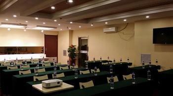 Lantuo Business Hotel Шъдзяджуан Екстериор снимка